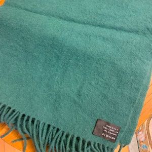Vintage Amicale Mossy Green Camel Hair Scarf
